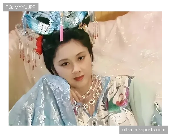 我去，朱琳训练像修行，下场刷卡像阔太